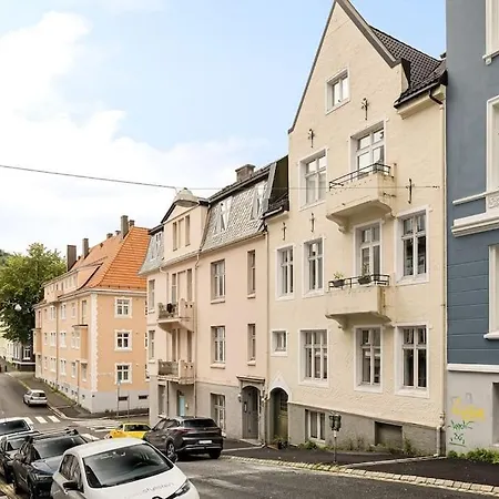 New Spacious & Cozy Hideaway With Location Appartement *